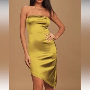 Serving Luxe Chartreuse Satin Strapless Bodycon Dress